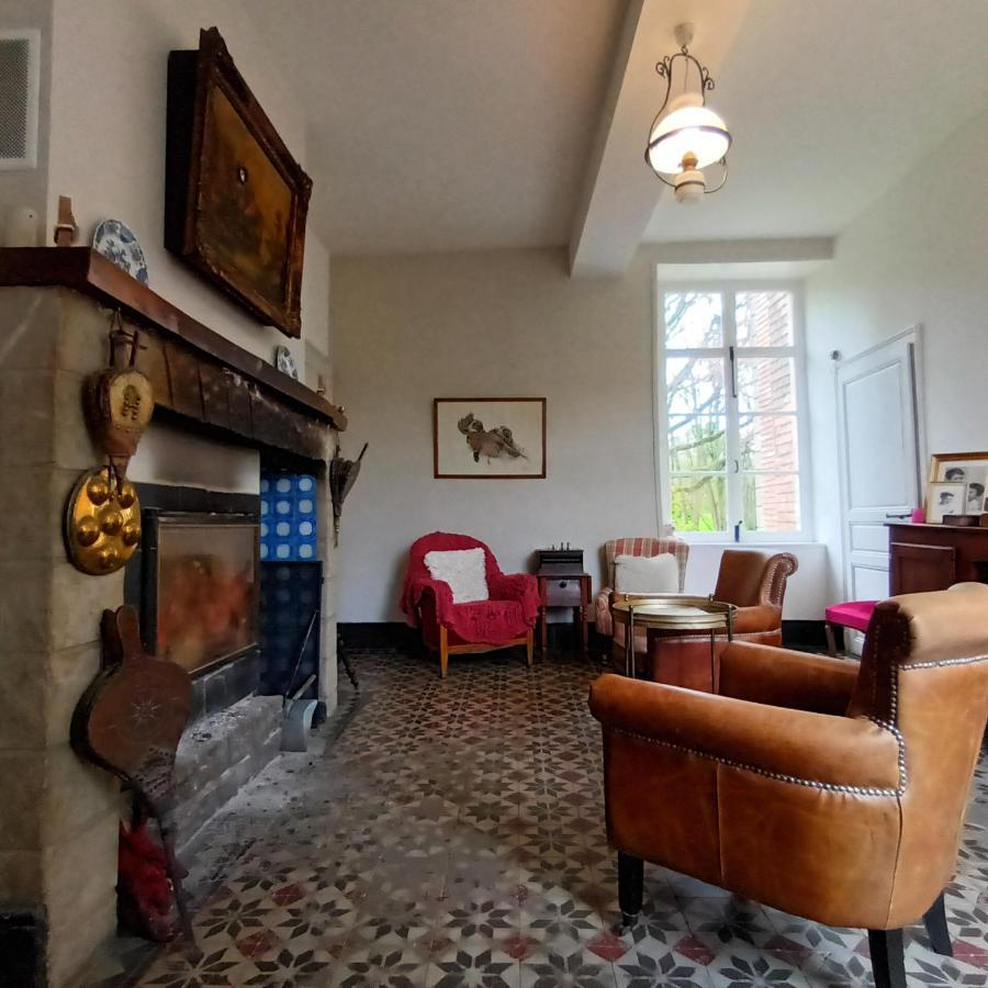 Petit Manoir De La Berthenlaire Bed & Breakfast Baincthun Exterior photo