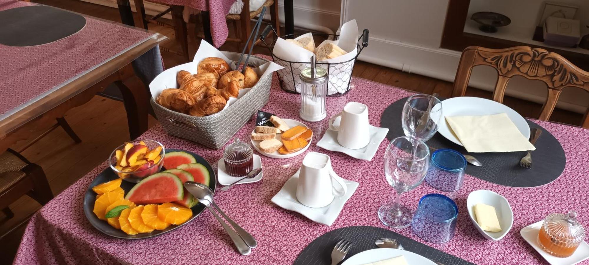Petit Manoir De La Berthenlaire Bed & Breakfast Baincthun Exterior photo